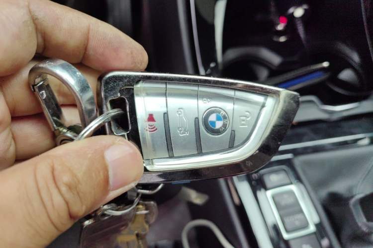 Used BMW X1 2021 sDrive20Li Premium Edition Vehicle Key