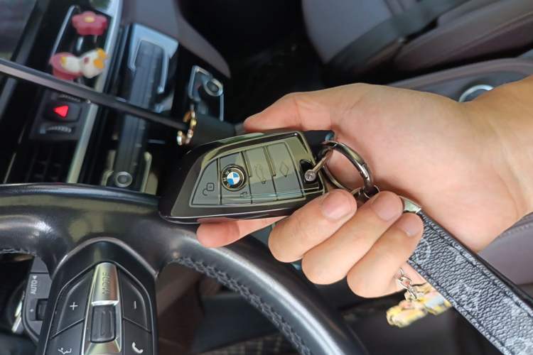 Used BMW X1 2021 sDrive20Li Premium Edition Vehicle Key