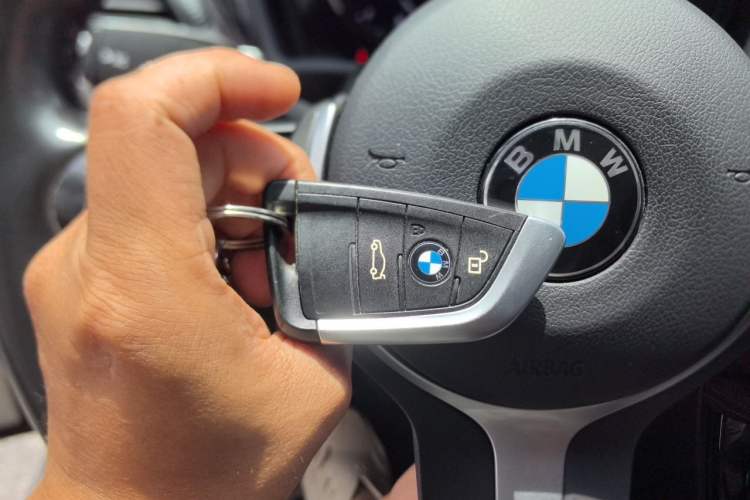 Used BMW X1 2021 sDrive20Li Premium Edition Vehicle Key