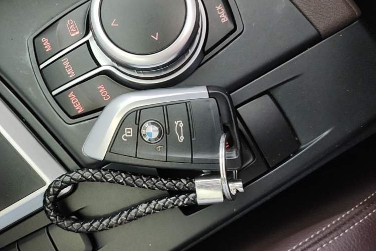 Used BMW X1 2021 Restyled sDrive25Li Leading Edition Vehicle Key
