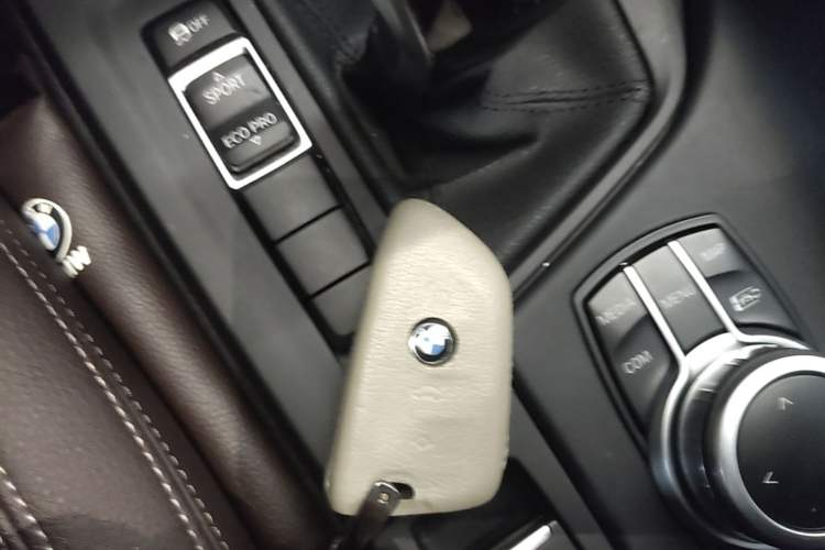 Used BMW X1 2021 sDrive25Li Leading Model Vehicle Key