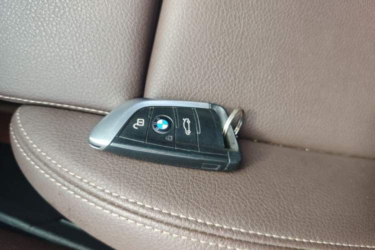 Used BMW X1 2021 sDrive25Li Leading Model Vehicle Key