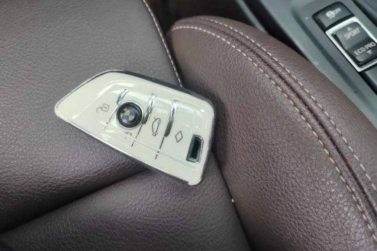 Used BMW X1 2021 Restyled sDrive25Li Leading Edition Vehicle Key