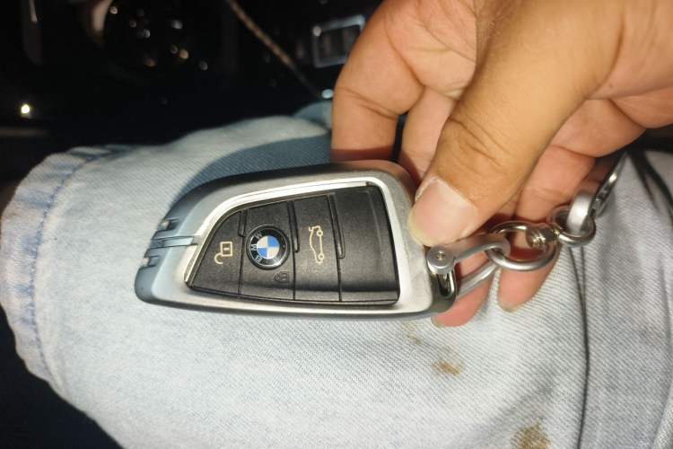 Used BMW X1 2021 sDrive20Li Premium Edition Vehicle Key