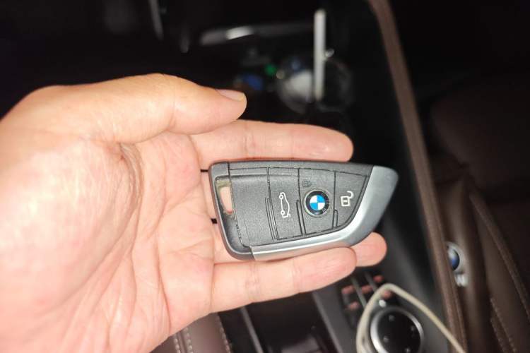 Used BMW X1 2021 sDrive20Li Premium Edition Vehicle Key