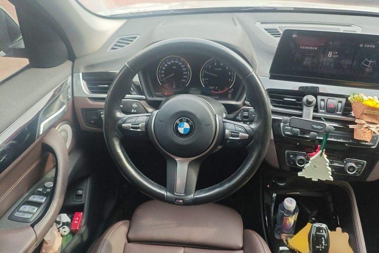 Used BMW X1 2021 sDrive20Li Premium Edition Steering Wheel