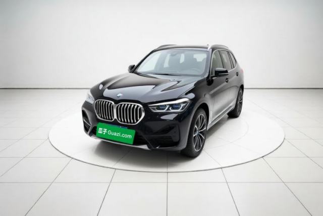 Ojetý BMW X1 2022 sDrive25Li Leading Model