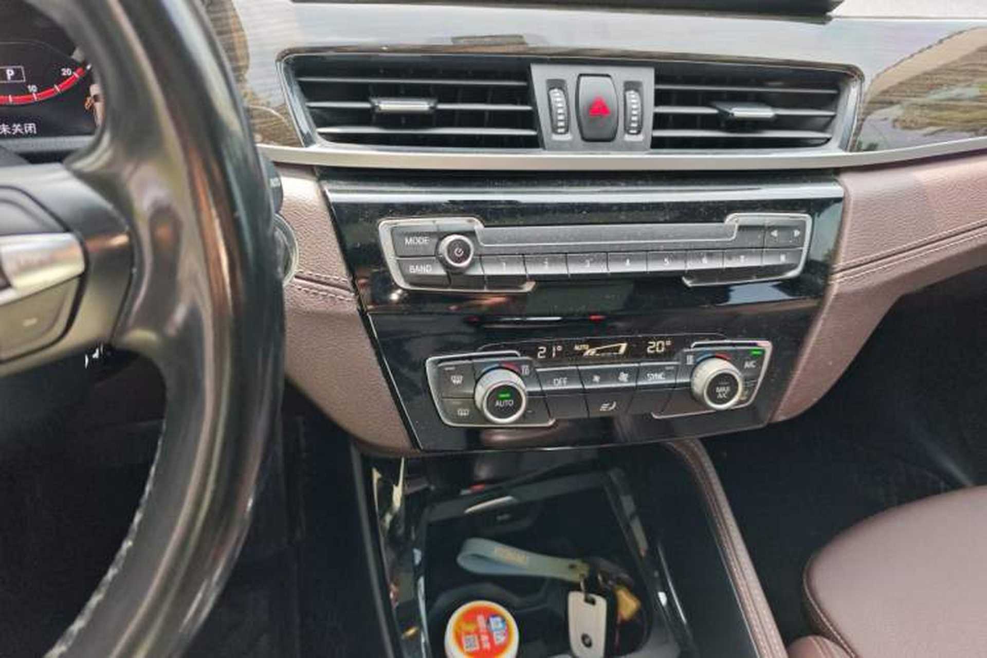 Used BMW X1 2022 xDrive25Li Luxury Model Audio And AC Panel