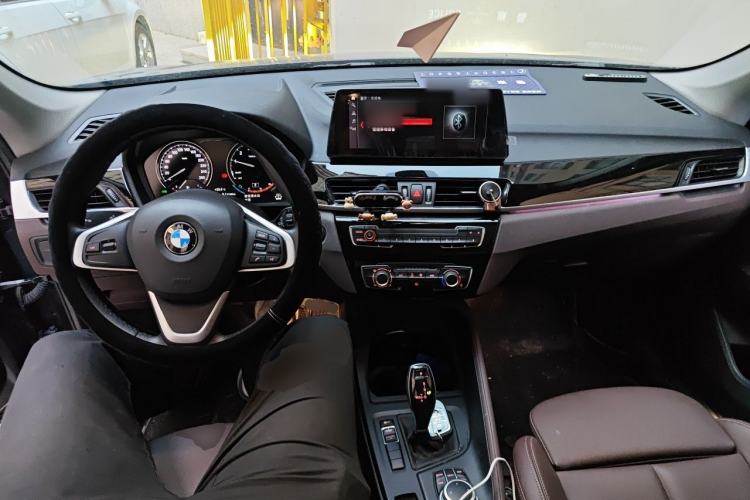 Used BMW X1 2022 sDrive20Li Fashion Model Center Console