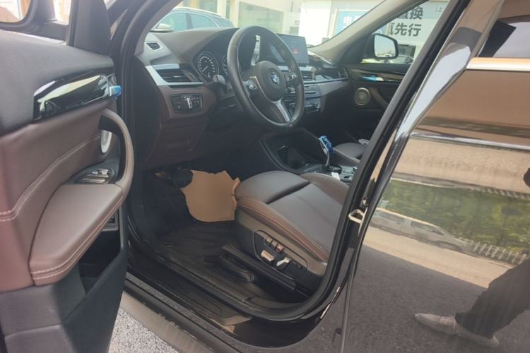 Used BMW X1 2022 sDrive25Li Leading Model Driver Seat