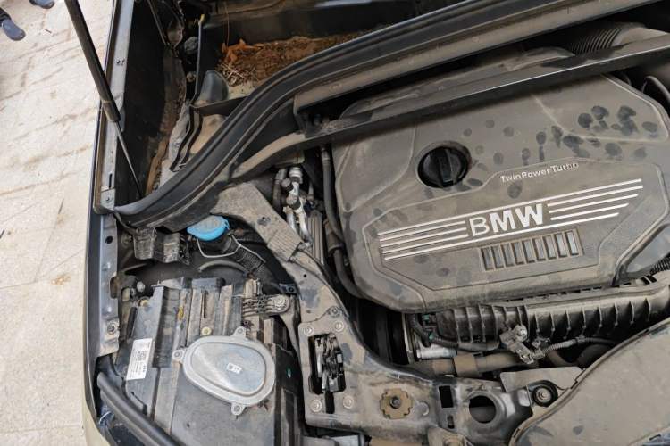 Used BMW X1 2022 sDrive20Li Fashion Model Engine Bay Right