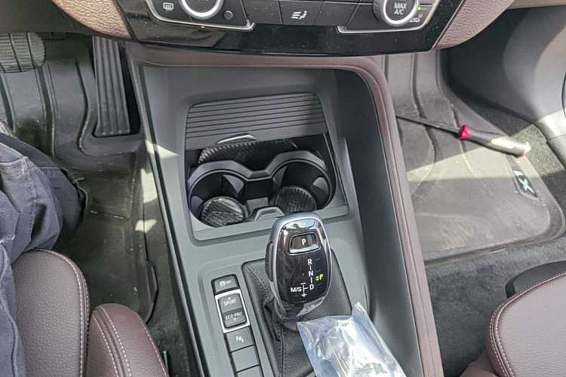 Used BMW X1 2022 sDrive25Li Leading Model Gear Lever