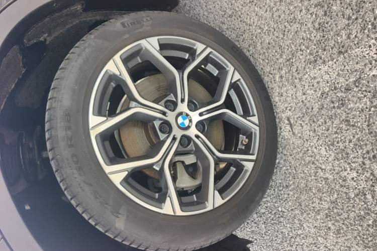 Used BMW X1 2022 sDrive25Li Leading Model Left Front Wheel Hub