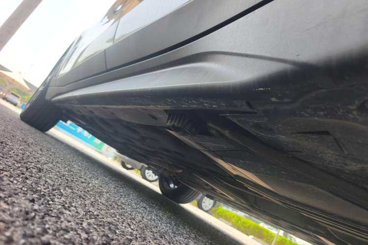 Used BMW X1 2022 sDrive25Li Leading Model Left Side Sill