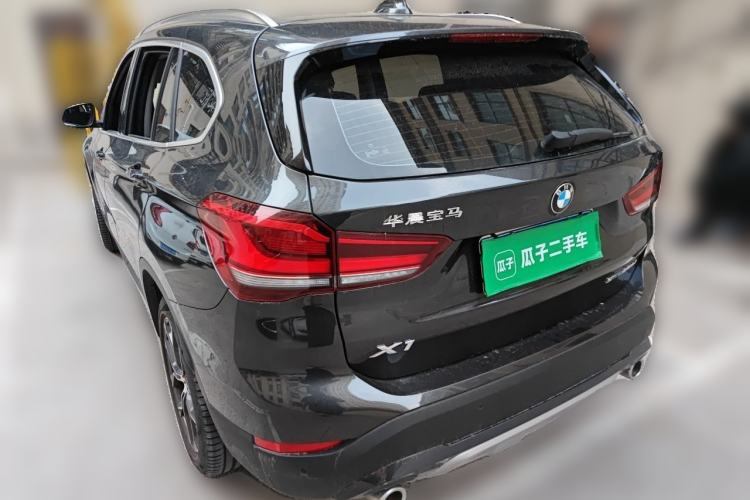 Used BMW X1 2022 sDrive20Li Fashion Model Rear Left 45 Deg