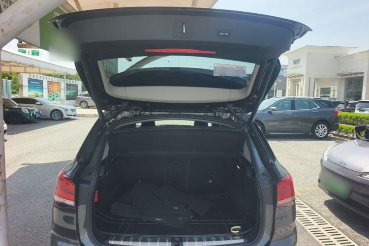 Used BMW X1 2022 sDrive25Li Leading Model Trunk