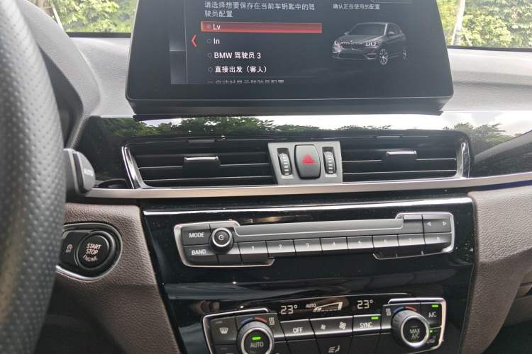 Used BMW X1 2022 sDrive25Li Leading Model Audio And AC Panel