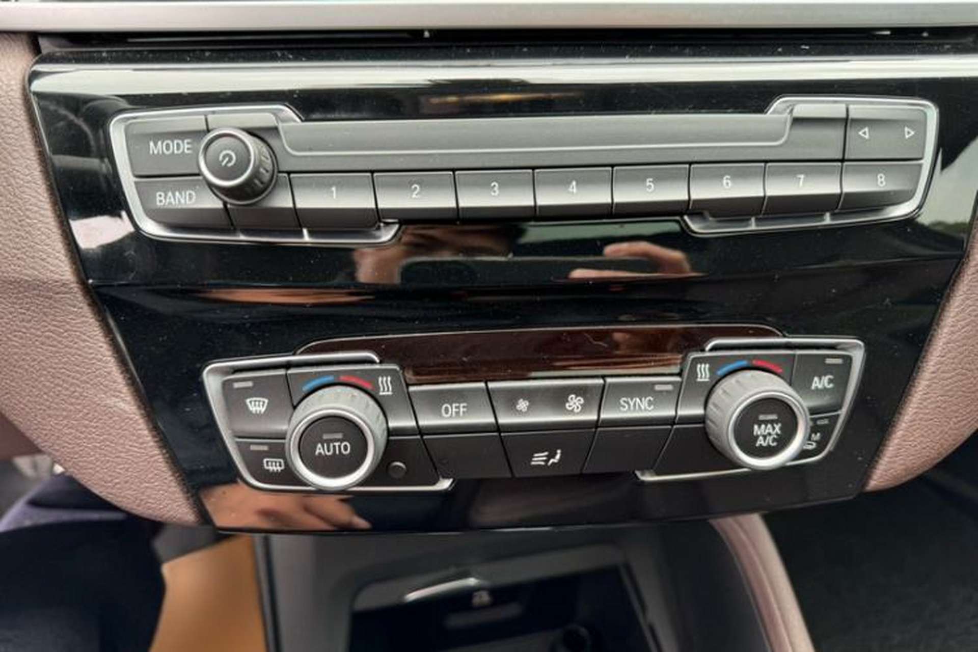 Used BMW X1 2022 sDrive25Li Leading Model Audio And AC Panel