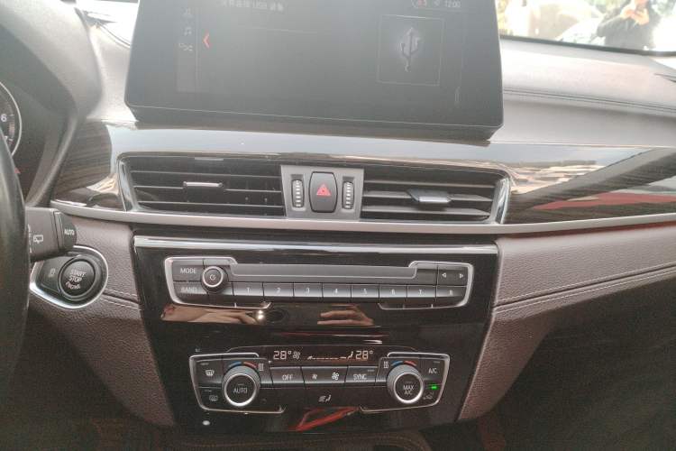 Used BMW X1 2022 Updated xDrive25Li Premium Edition Audio And AC Panel