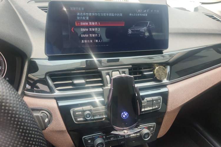 Used BMW X1 2022 sDrive25Li Leading Model Audio And AC Panel