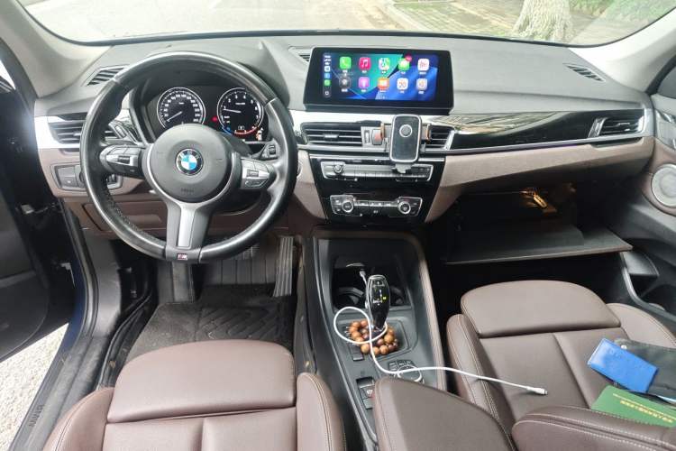 Used BMW X1 2022 sDrive25Li Leading Model Center Console