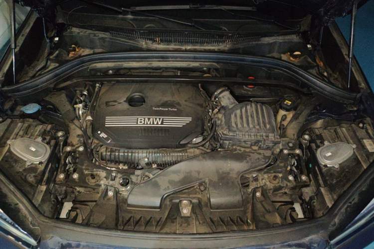 Used BMW X1 2022 sDrive25Li Leading Model Engine Bay