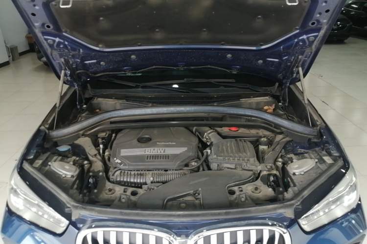 Used BMW X1 2022 sDrive25Li Leading Model Engine Bay
