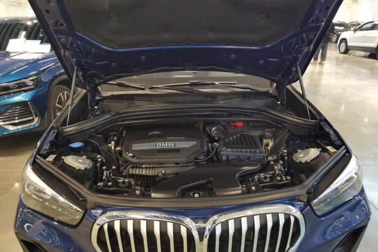 Used BMW X1 2022 sDrive25Li Leading Model Engine Bay