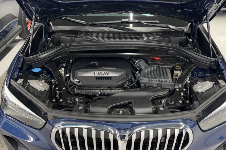 Used BMW X1 2022 sDrive25Li Leading Model Engine Bay