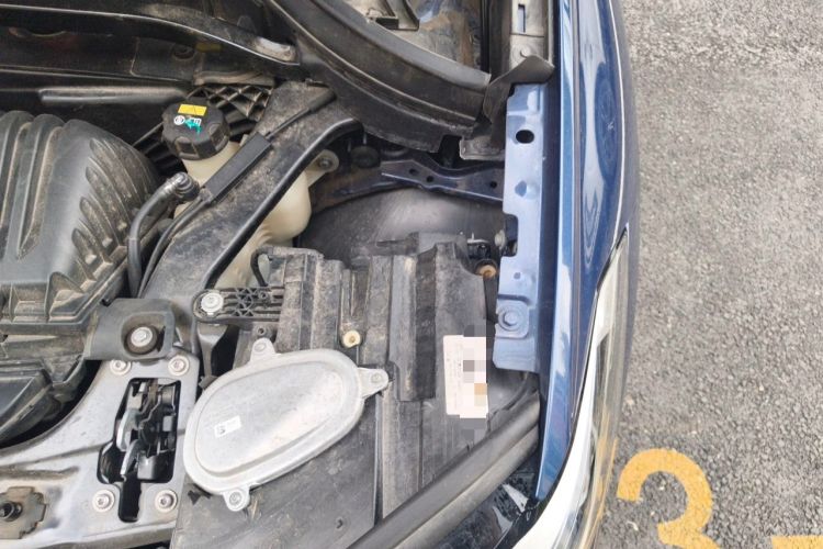 Used BMW X1 2022 sDrive25Li Leading Model Engine Bay Left