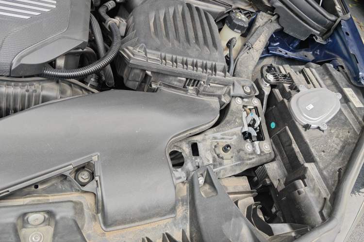 Used BMW X1 2022 sDrive25Li Leading Model Engine Bay Left