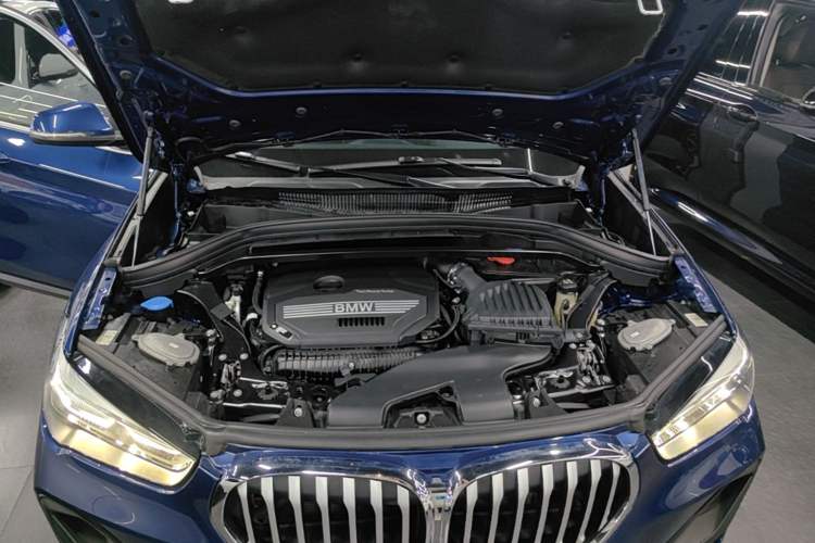 Used BMW X1 2022 sDrive25Li Leading Model Engine Bay