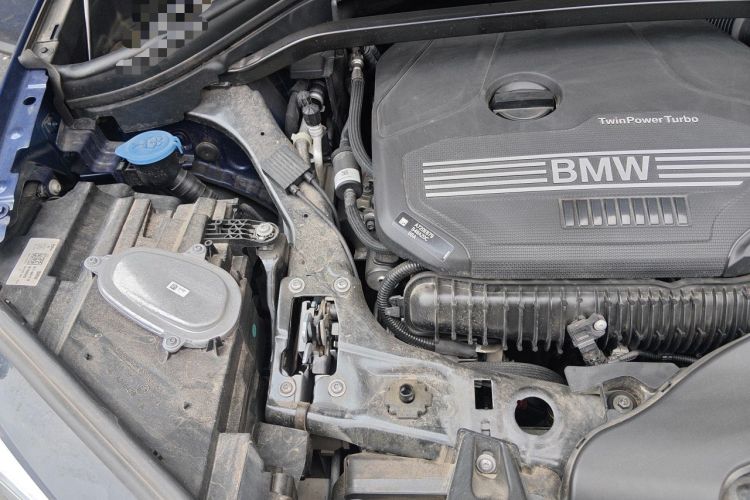 Used BMW X1 2022 sDrive25Li Leading Model Engine Bay Right