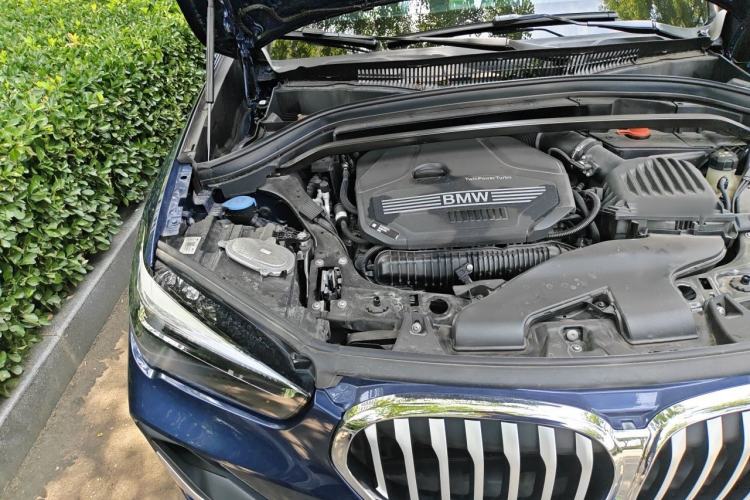 Used BMW X1 2022 sDrive25Li Leading Model Engine Bay Right