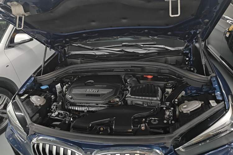 Used BMW X1 2022 sDrive25Li Leading Model Engine Bay