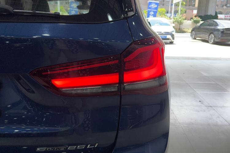 Used BMW X1 2022 sDrive25Li Leading Model Exterior 1