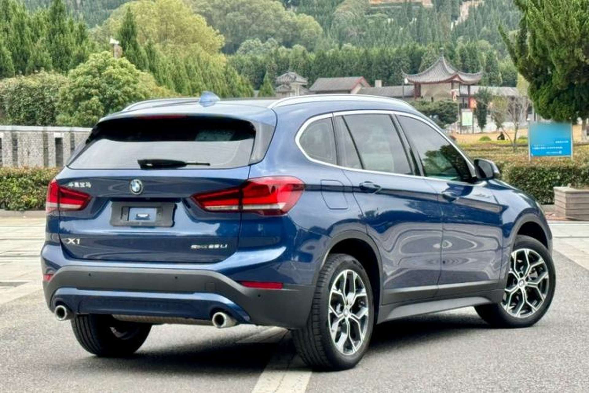 Used BMW X1 2022 sDrive25Li Leading Model Exterior 2