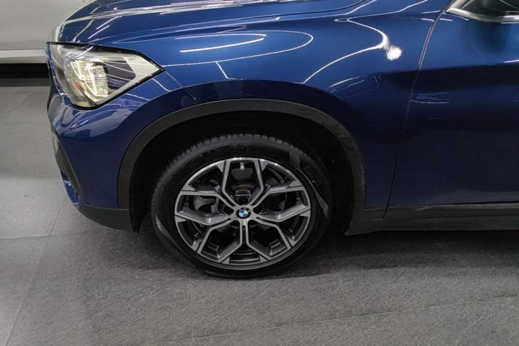 Used BMW X1 2022 sDrive25Li Leading Model Exterior 4