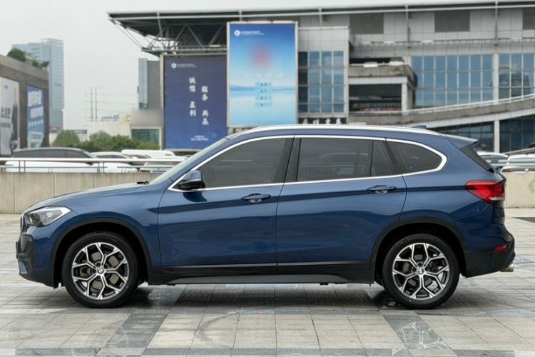 Used BMW X1 2022 sDrive25Li Leading Model Exterior 4