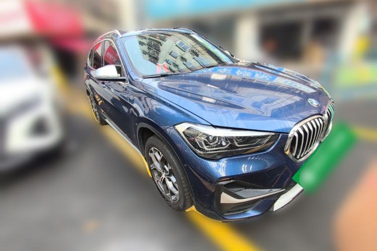 Used BMW X1 2022 sDrive20Li Fashion Model Front Right 45 Deg