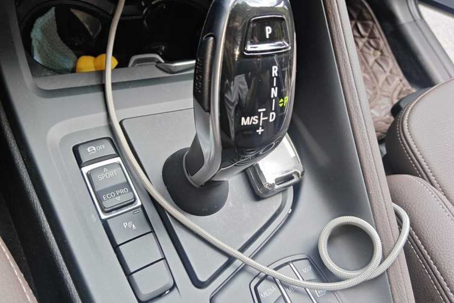 Used BMW X1 2022 sDrive25Li Leading Model Gear Lever