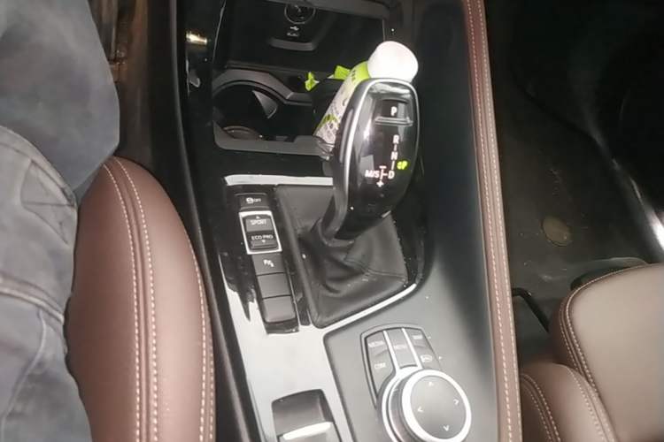 Used BMW X1 2022 sDrive20Li Luxury Model Gear Lever