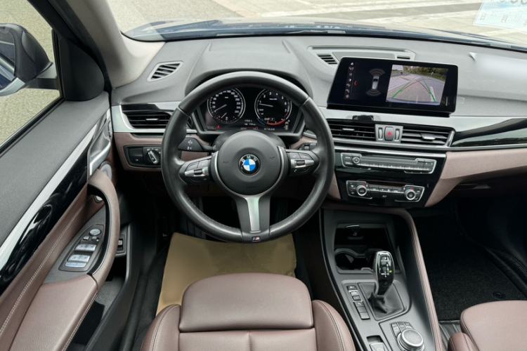 Used BMW X1 2022 sDrive25Li Leading Model Interior 1