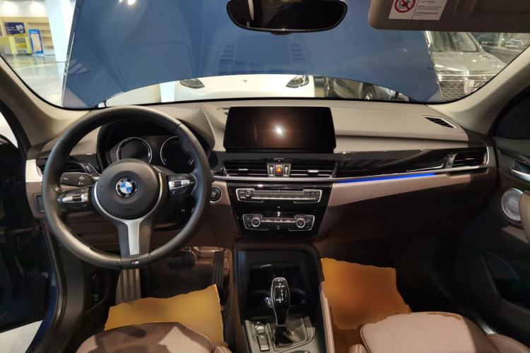 Used BMW X1 2022 sDrive25Li Leading Model Interior 2