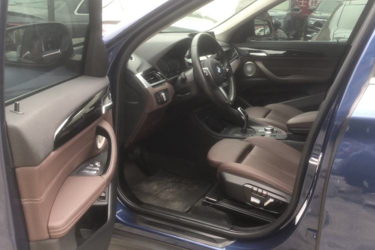 Used BMW X1 2022 sDrive25Li Leading Model Interior 2