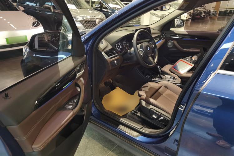 Used BMW X1 2022 sDrive25Li Leading Model Interior 3