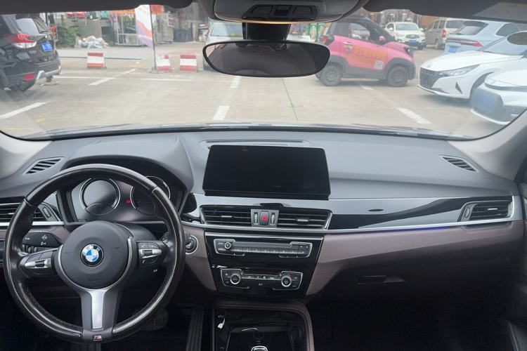 Used BMW X1 2022 sDrive20Li Luxury Model Interior 3
