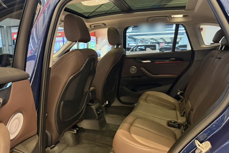 Used BMW X1 2022 sDrive25Li Leading Model Interior 5