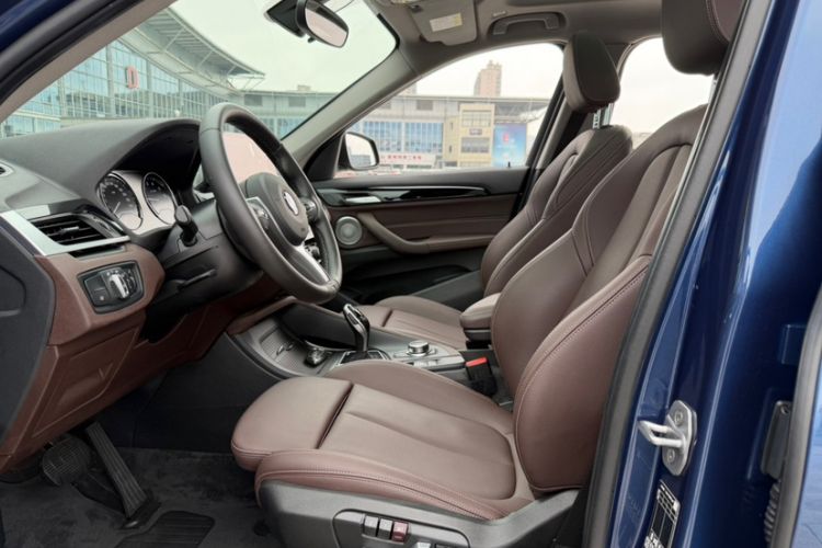 Used BMW X1 2022 sDrive25Li Leading Model Interior 5