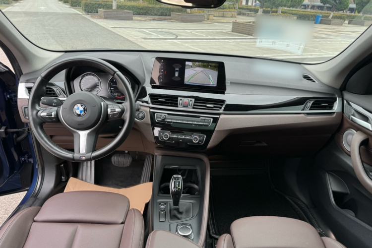 Used BMW X1 2022 sDrive25Li Leading Model Interior 6